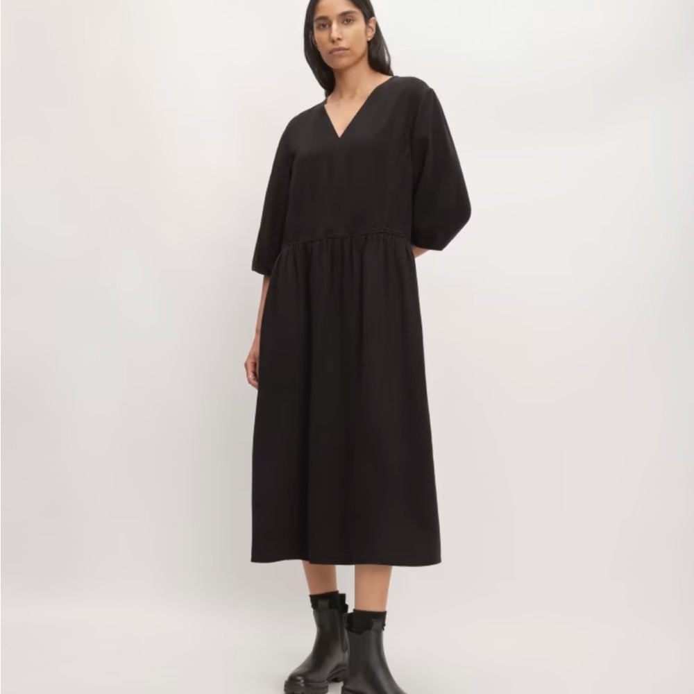 sale | everlane | the TENCEL™ puff-sleeve dress